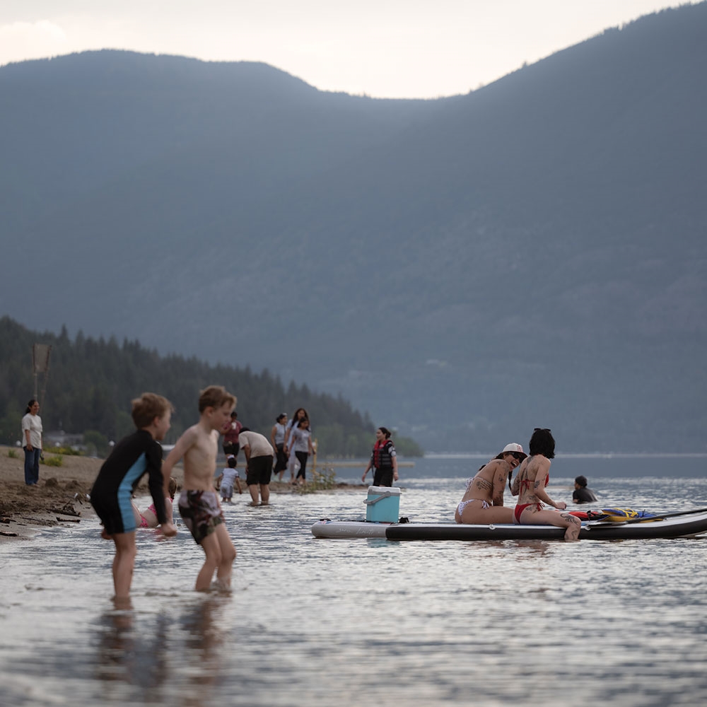 A sandy Shuswap beach on a sunny day